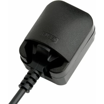 SCP3-BK-R-5A Black 5A Schuko Earthed to UK Plug Converter - Power Connections
