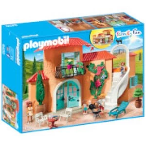 Playmobil Family Fun Summer Villa with Balcony (9420)