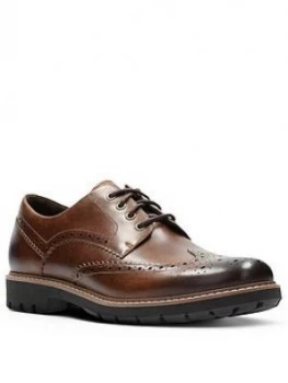 Clarks Batcombe Wing Shoes - Dark Tan Leather, Size 6, Men