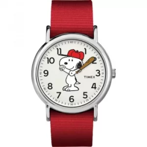 Unisex Timex Weekender Timex x Peanuts Snoopy Watch