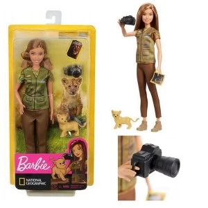 Barbie National Geographic Wildlife Photographer