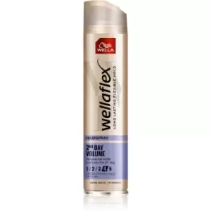 Wella Wellaflex 2nd Day Volume strong-hold hairspray with volume effect 250ml