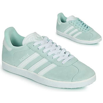 adidas GAZELLE W womens Shoes Trainers in Blue