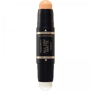 Max Factor Facefinity All Day Matte Panstik foundation and makeup primer In Stick Shade 62 Warm Beige 11 g