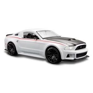 Maisto &ndash; Ford Mustang Street Racer Toy Car (White)