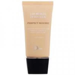 Dior Diorskin Forever Perfect Mousse 010 Ivory