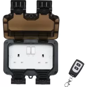 Knightsbridge - Remote Controlled 13A 2G Outdoor Socket 230V IP66