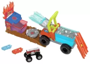 Hot Wheels Monster Trucks: Colour Shifters 5Alarm Rescue Set