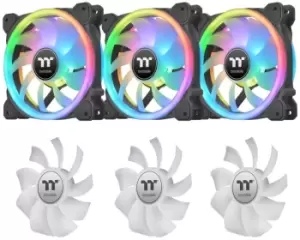 Thermaltake innovative Swapfan 140mm RGB swappable blades with reversible airflow 3 fan pack premium edition