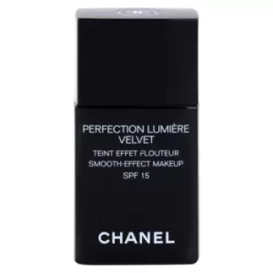 Chanel Perfection Lumiere Velvet Smooth Skin Effect Foundation SPF15 10 Beige Color