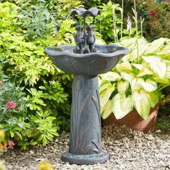 Smart Garden - Solar Frog Frolics Umbrella Garden Water Feature Fountain Bird Bath