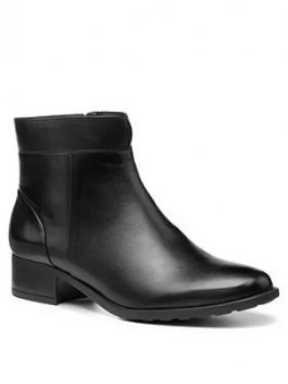 Hotter Hamilton Wide Fit Ankle Boots, Black, Size 7, Women