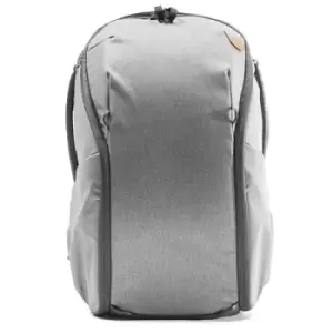 Peak Design Everyday Backpack Zip v2 20L in Ash