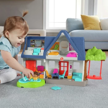 Fisher-Price Little People - Friends Play House & 2 Figures