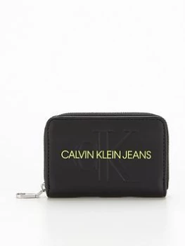 Calvin Klein Jeans Sculpted Mono Medium Purse - Black, Women