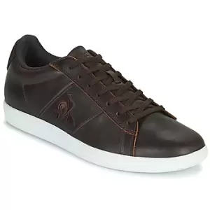 Le Coq Sportif COURTCLASSIC mens Shoes Trainers in Brown,11