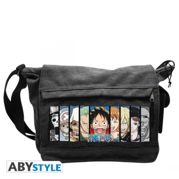 One Piece - Group Big Messenger Bag